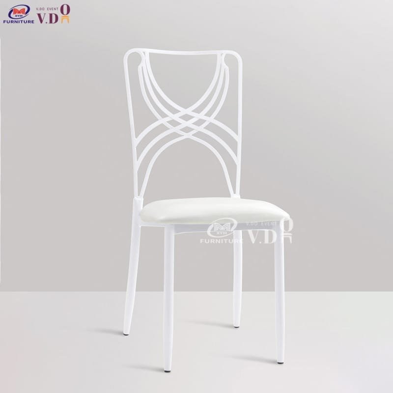 Banquet Iron Chameleon Chair with Soft Seat Bag - Image 2