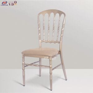 Banquet Napoleon Chair with Seat Bag